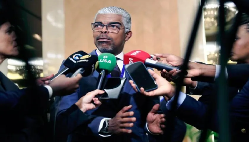 Força Da Carga Fiscal Na Aviação Civil