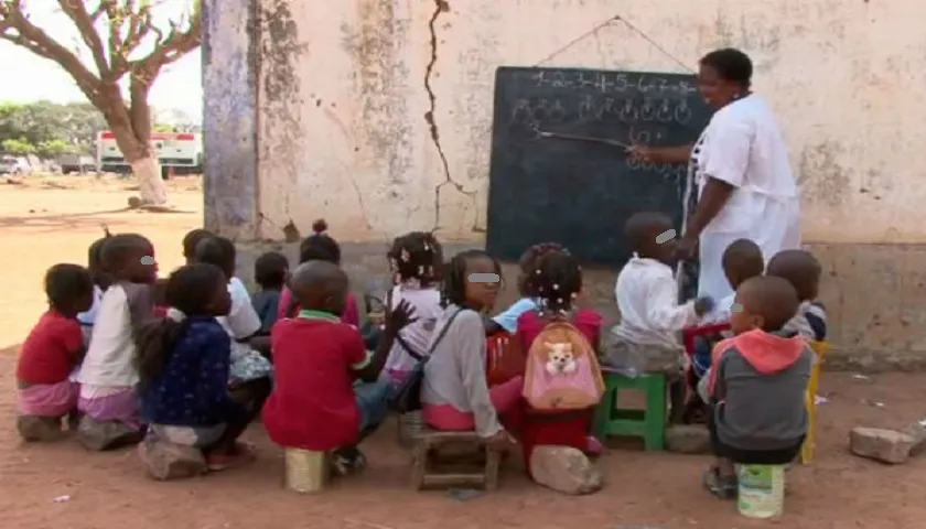 MPLA TROCA DÍVIDA POR DÓLARES PARA CONSTRUIR ESCOLAS