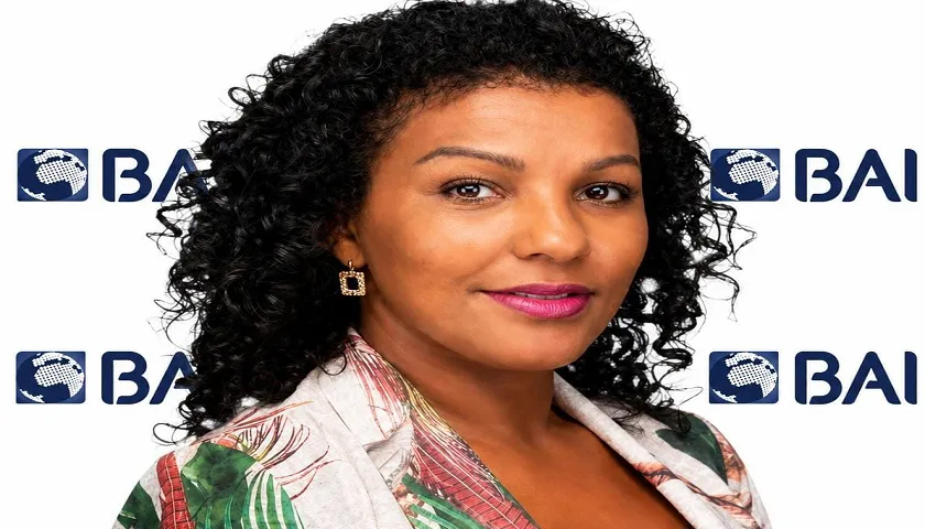 ADMINISTRADORA EXECUTIVA DO BAI ESBANJA DINHEIRO PRÓPRIO OU DE CLIENTES?