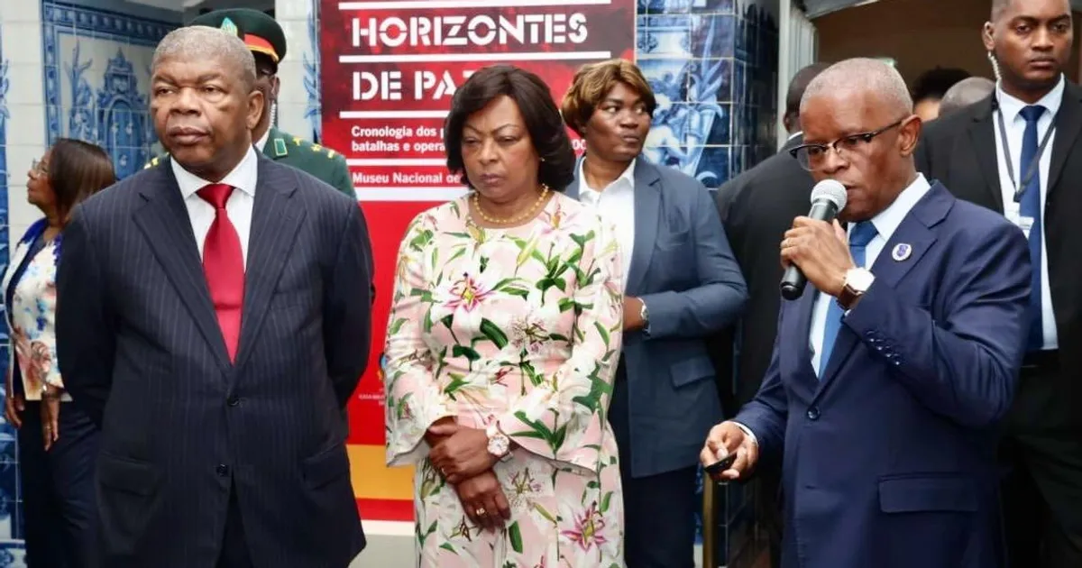 Exposição recria histórias das batalhas militares antes da independência de Angola até 2002