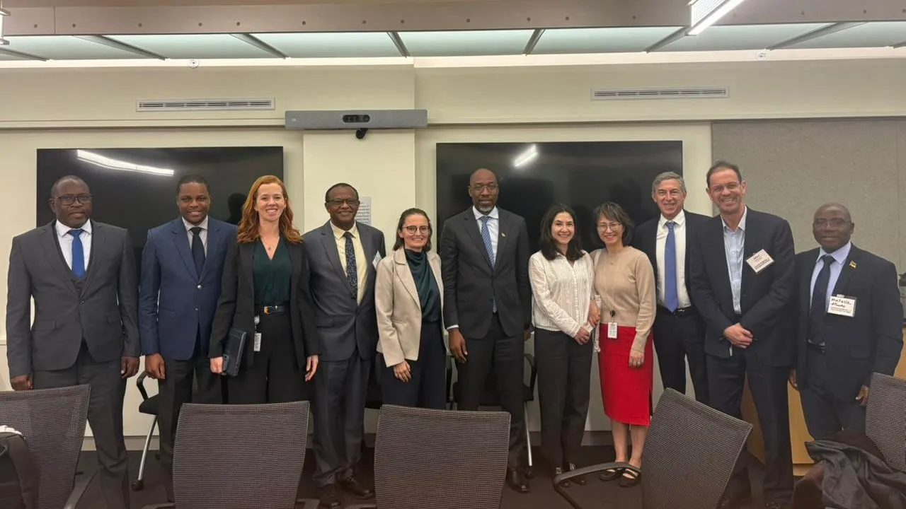 Governo de Moçambique quer apoio da Boeing para reestruturação e rentabilização das LAM