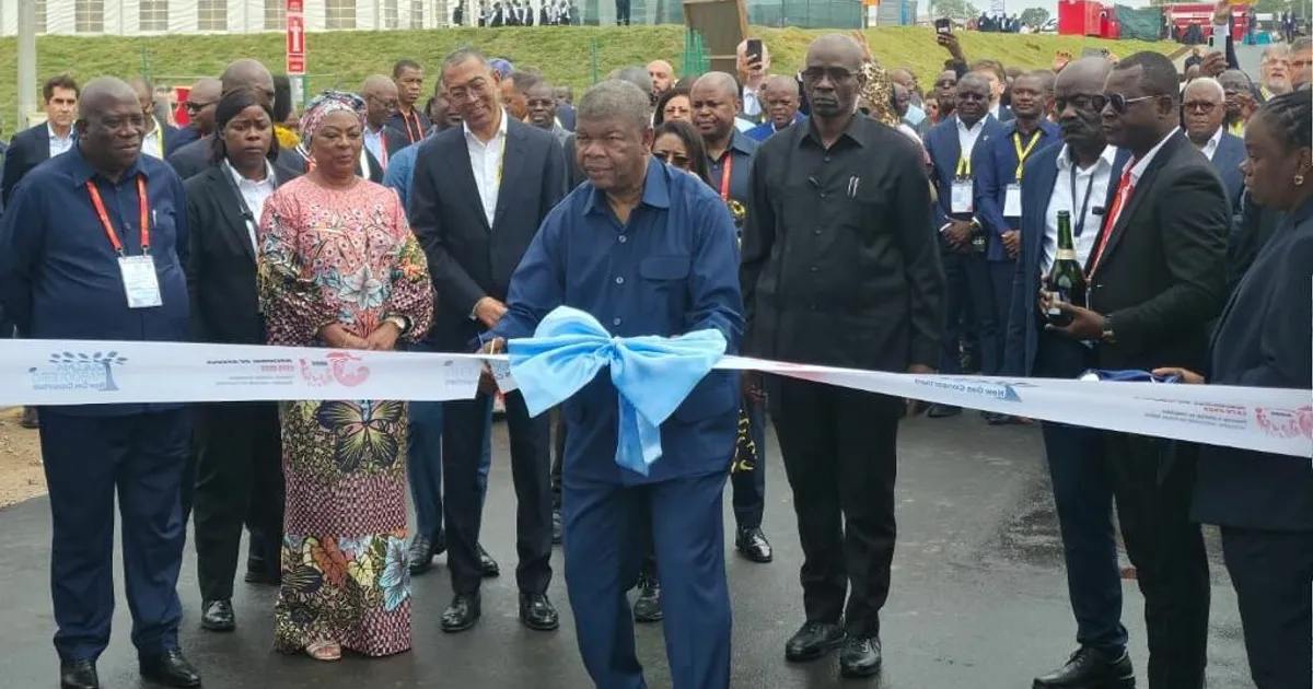 Angola inaugura primeira unidade de gás não associado e avança na industrialização energética