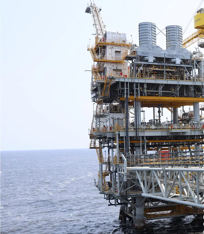 Angola anuncia nova descoberta de petróleo e gás condensado