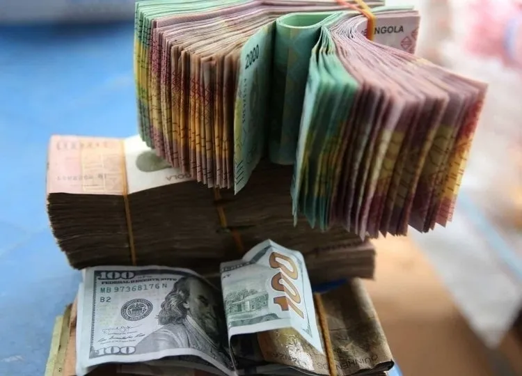 KWiK movimenta 74,5 mil milhões KZ em Dezembro de 2025 em Angola
