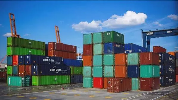 Preços dos produtos importados descem em agosto, mas continuam 19,8% acima de há um ano em Cabo Verde