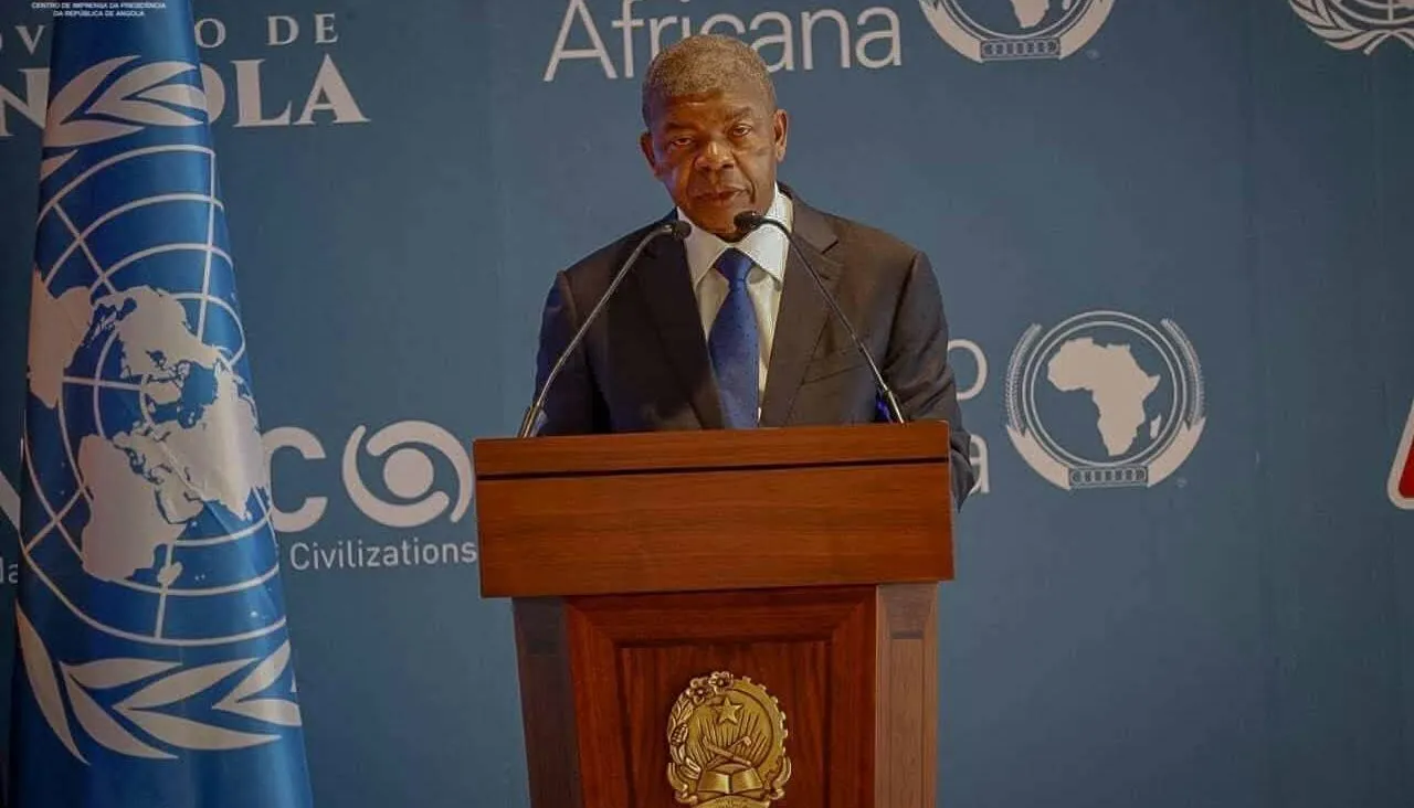 PR angolano propõe programa global de educação e cultura para a paz