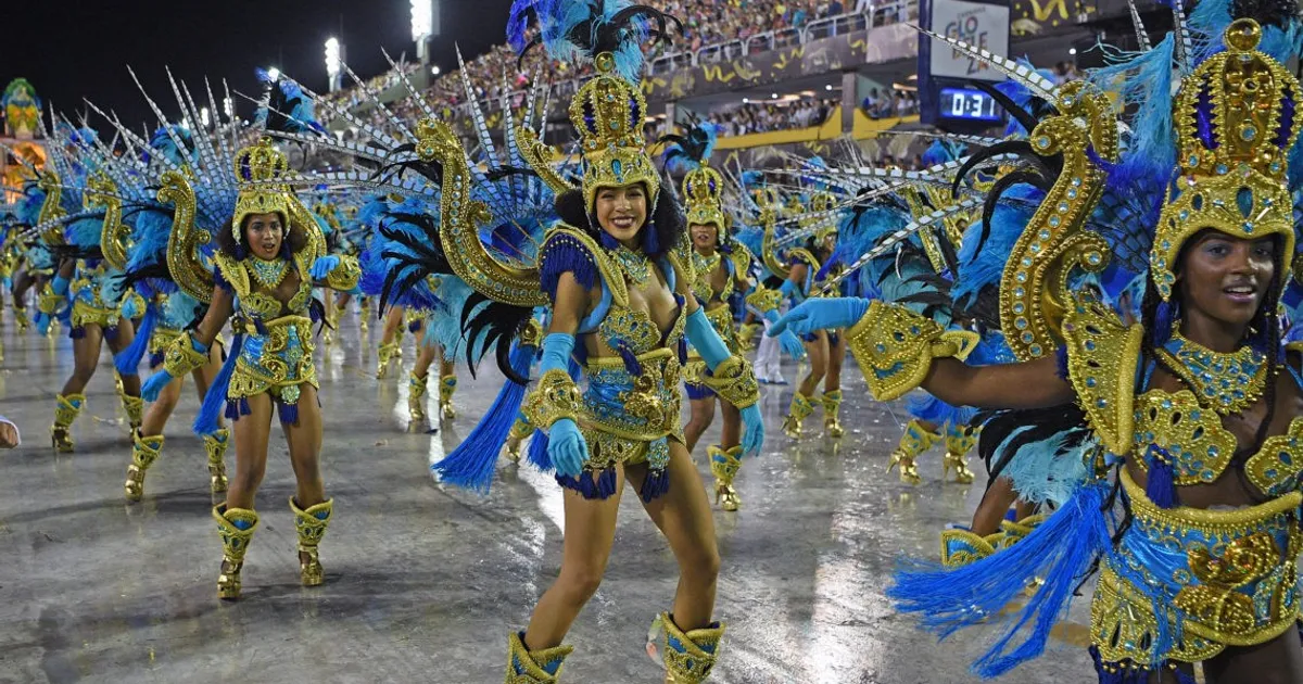 Carnaval do Rio de Janeiro conta com oito milhões de pessoas este ano