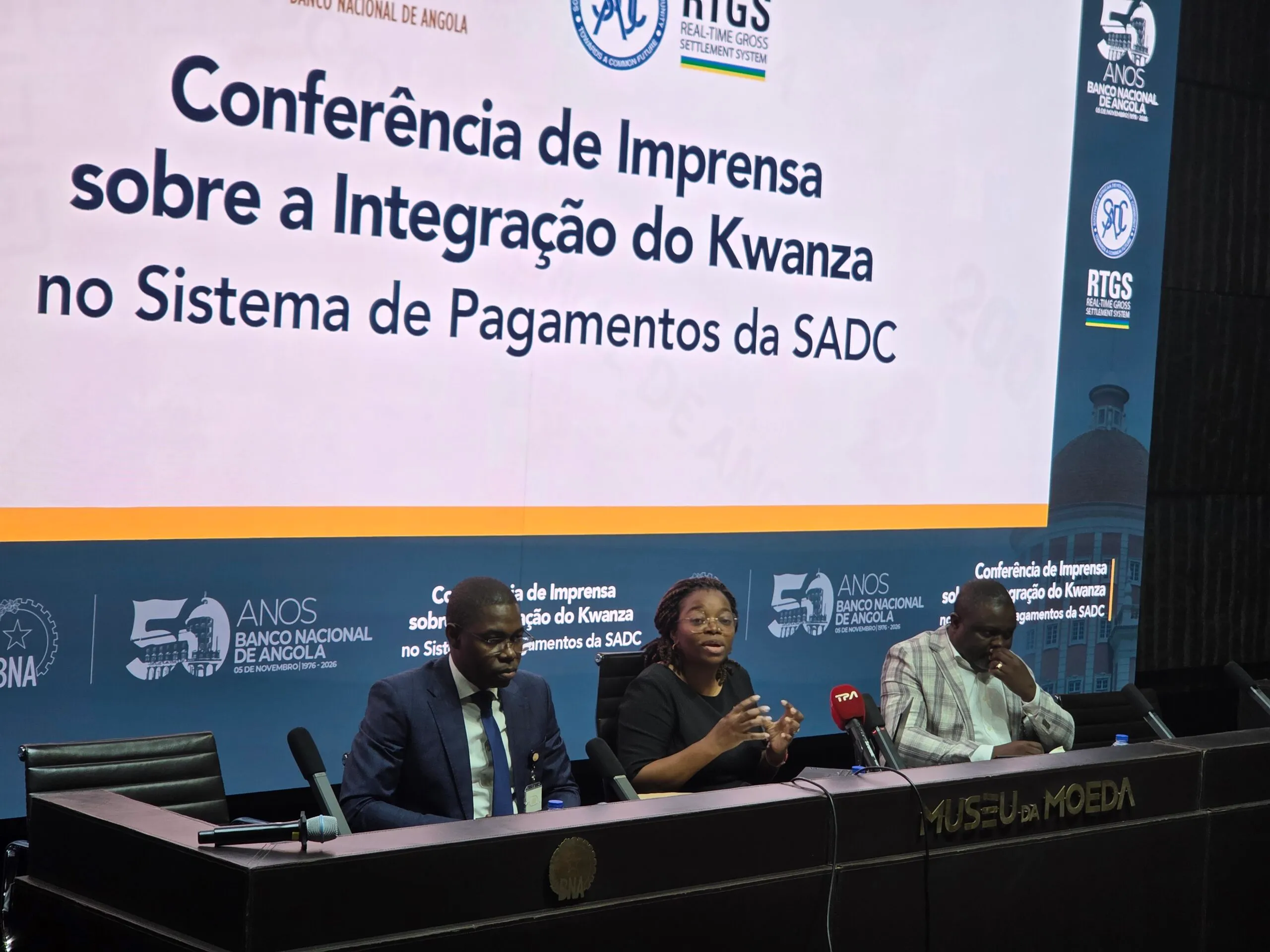Angola diz que integração do kwanza no sistema de pagamentos da SADC não representa ameaça às reservas internacionais