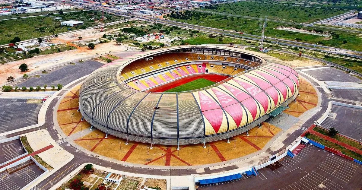 PR angolano autoriza 13.6 milhões USD para segunda fase da reabilitação do Estádio 11 de Novembro