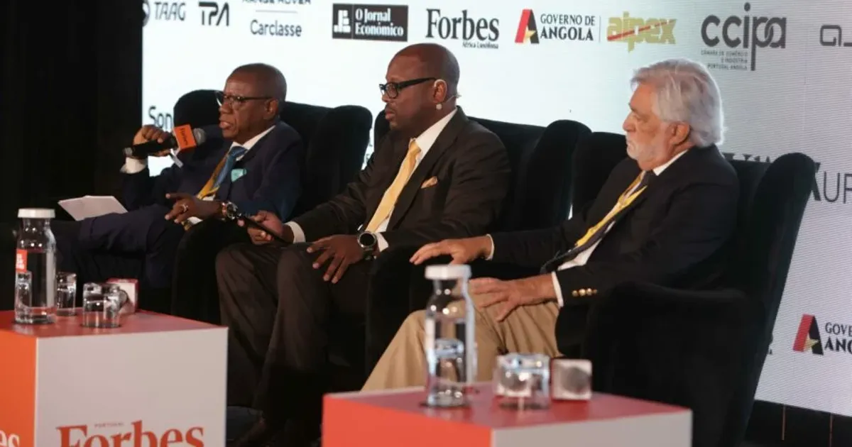 CPLP tem de resolver o problema “da falta de liderança”