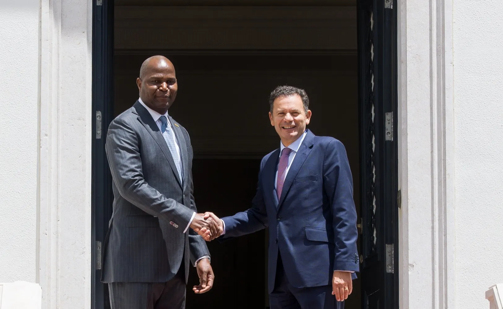 Linha de crédito portuguesa de 500 milhões de euros para Moçambique em fase avançada