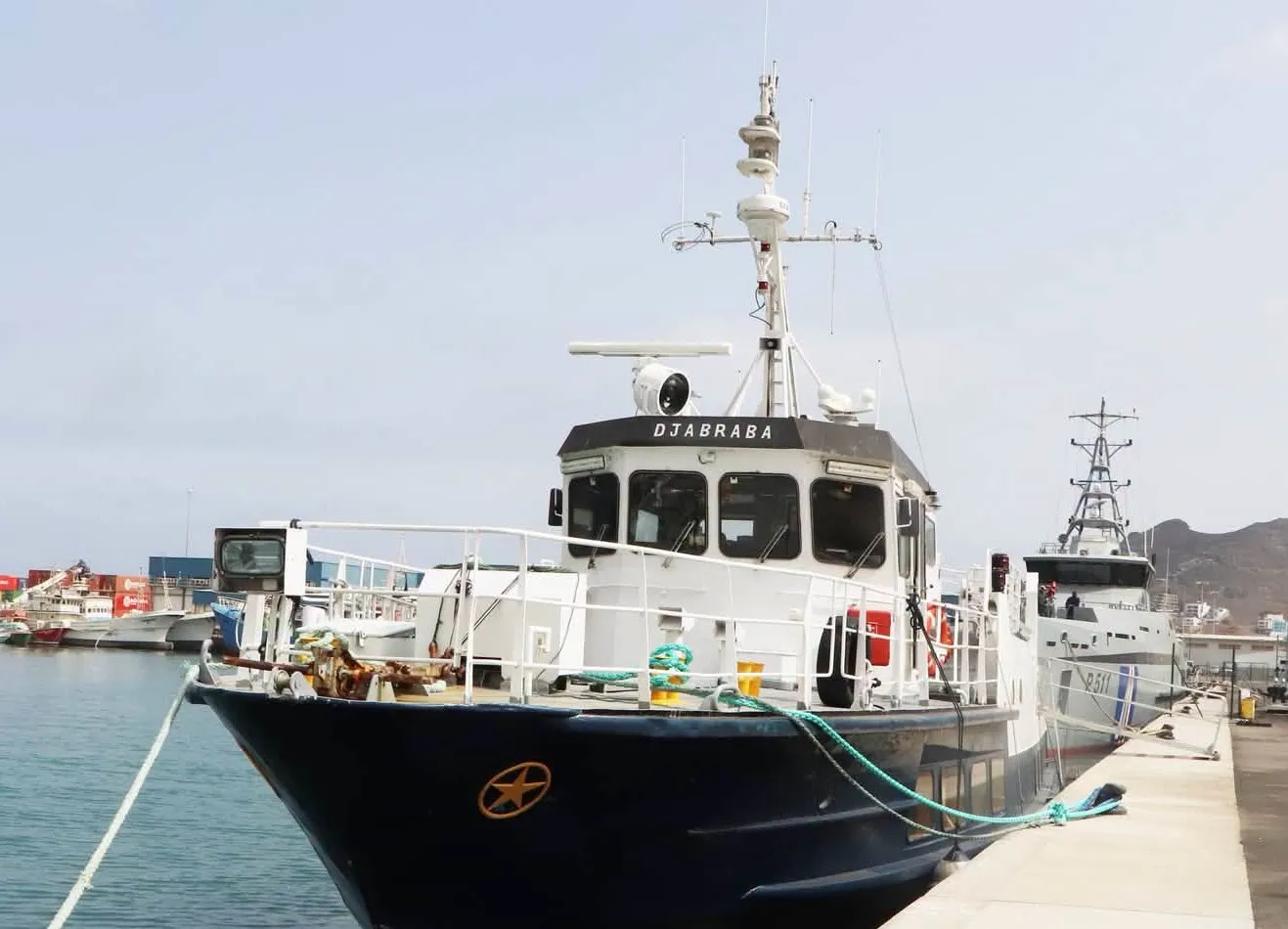 Disponibilizado novo navio para assegurar cinco ligações semanais entre Brava e o Fogo