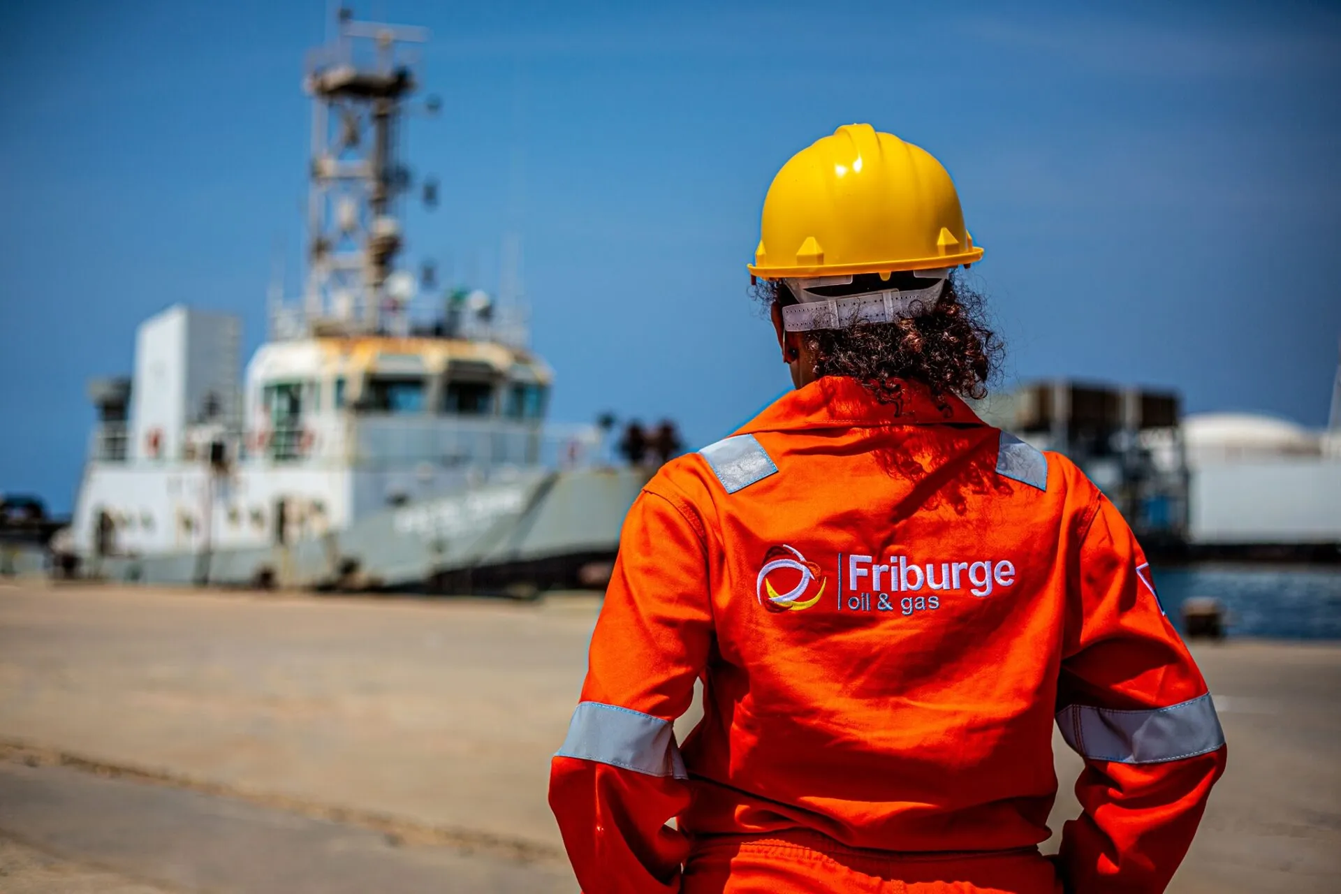 Friburge afina responsabilidade social e apoia formação superior de jovens angolanos
