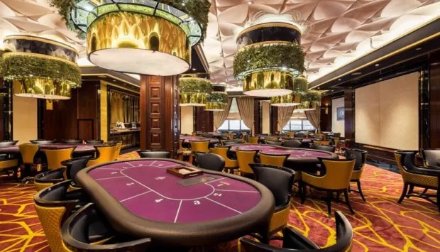 Lucros da Melco Resort em Macau quadruplicam em 2025
