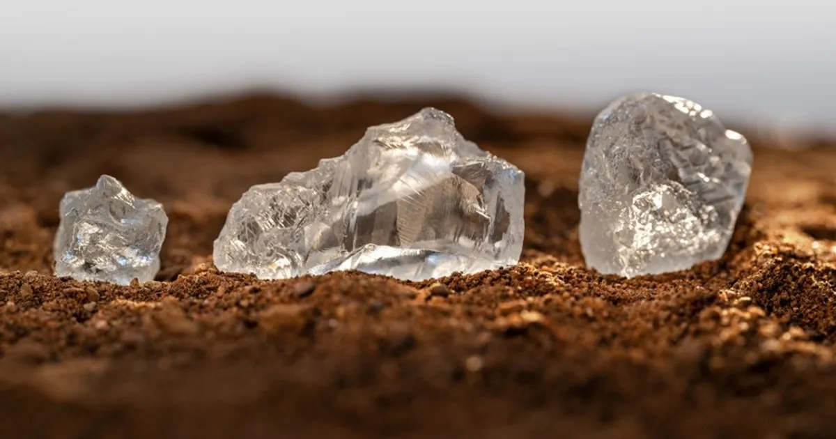 De Beers Group e Endiama descobrem novo campo de kimberlito em Angola