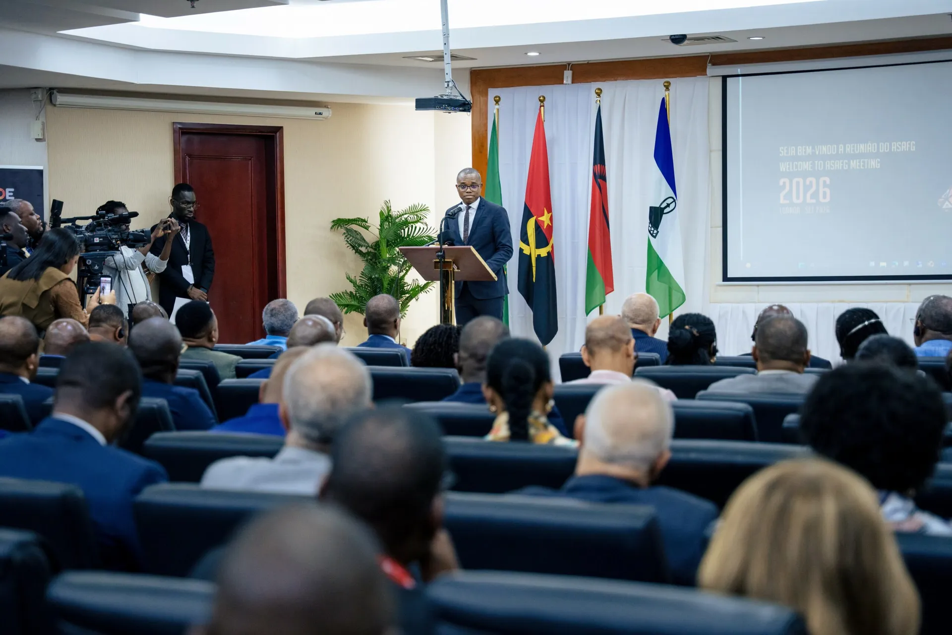José Leiria defende manutenção das estradas para reforçar integração regional na África Austral