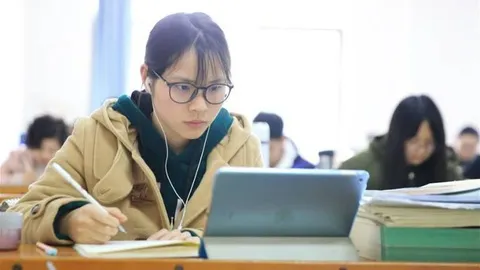 Cursos de língua portuguesa suspendidos em mais de uma dezena de universidades na China