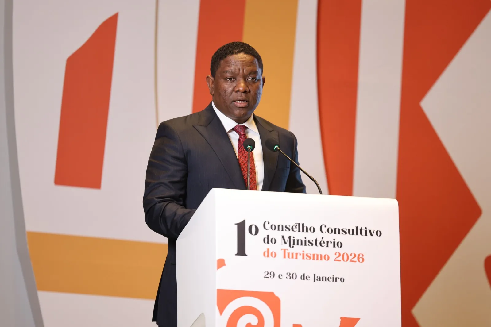 “O turismo que queremos para Angola é competitivo, sustentável, inclusivo e gerador de valor económico e social”, perspectiva ministro do Turismo