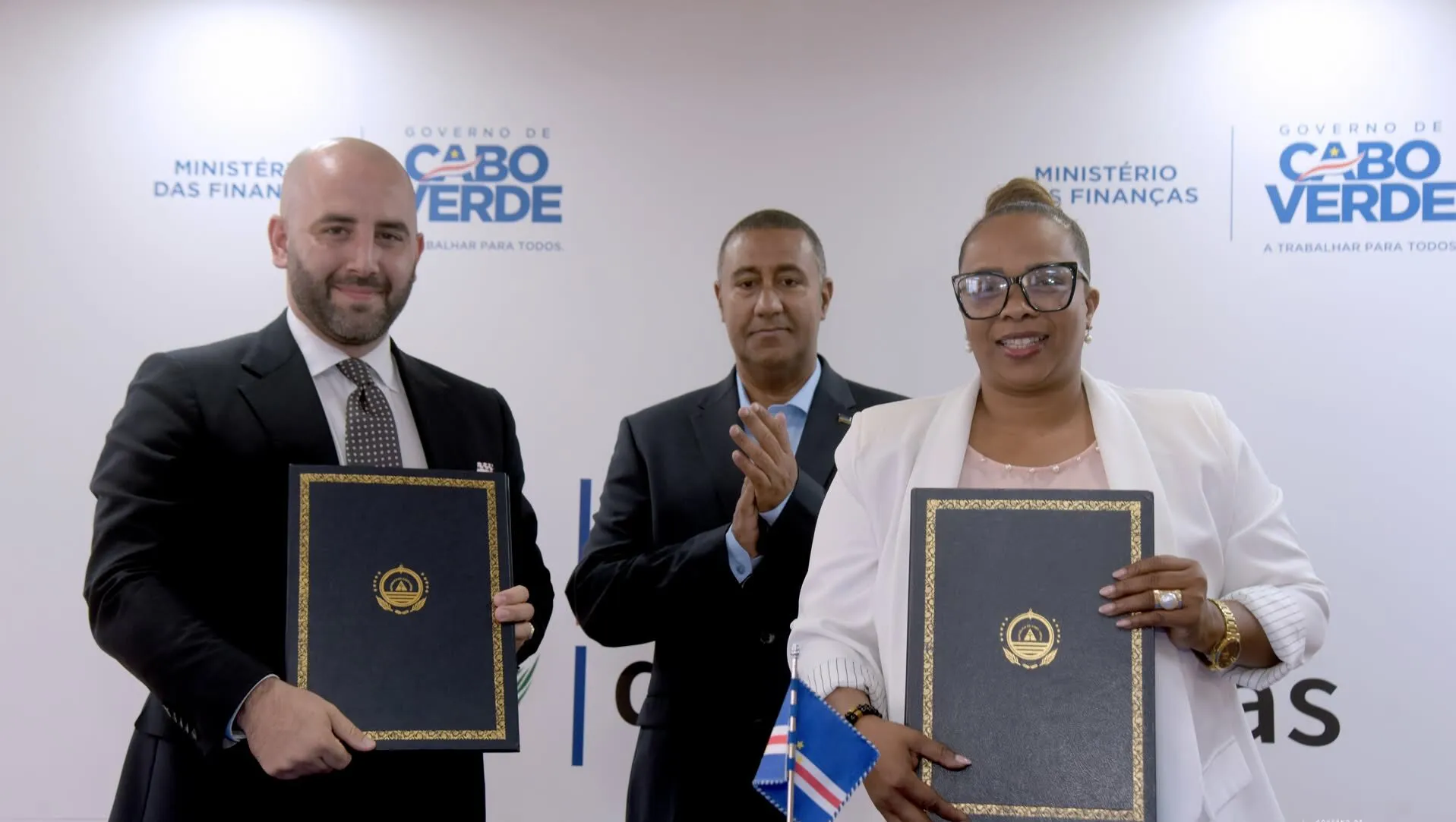Cabo Verde formaliza implementação do projecto BlueCore Nexus