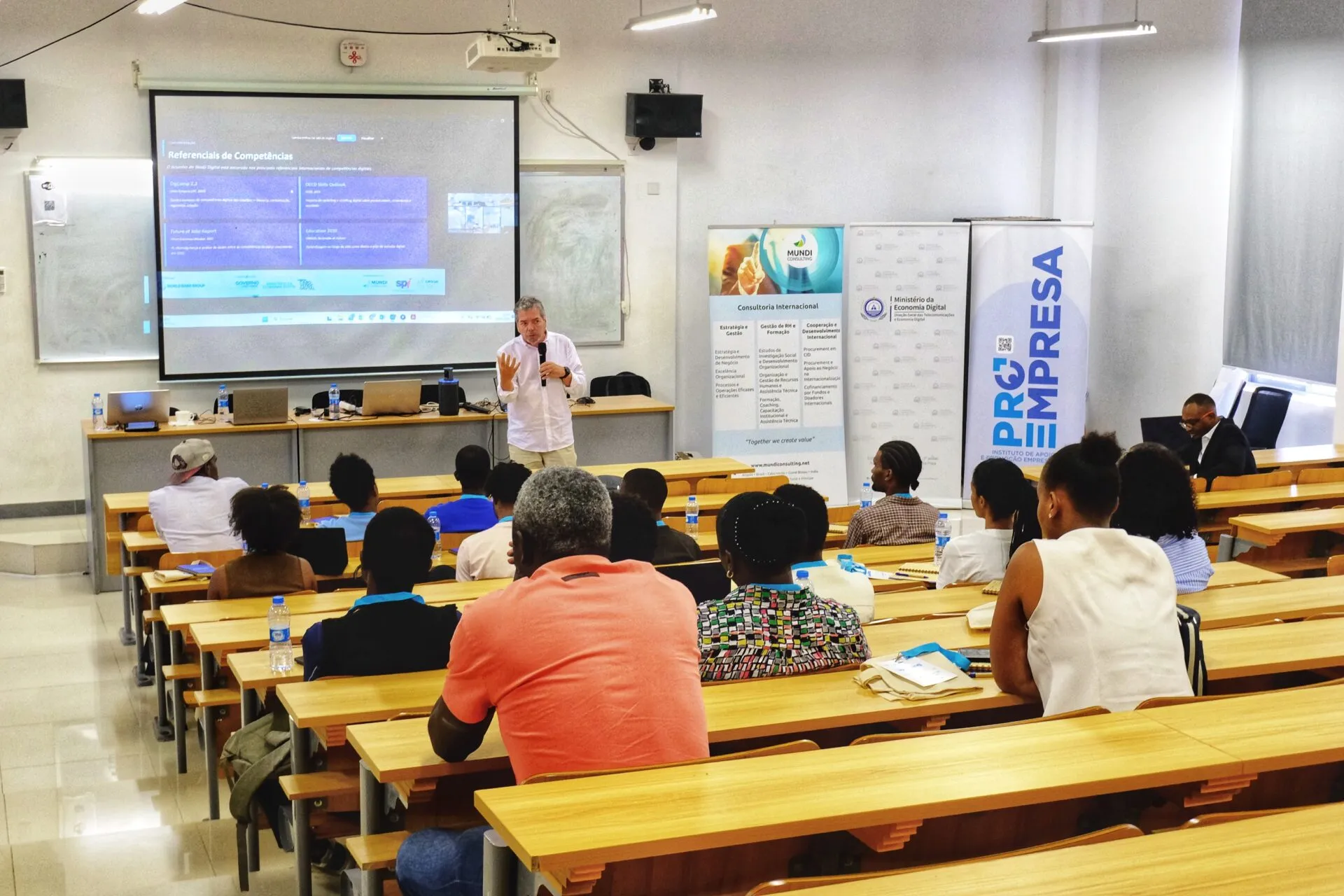 Cabo Verde abre inscrições para a 2.ª fase do programa Skodji Digital