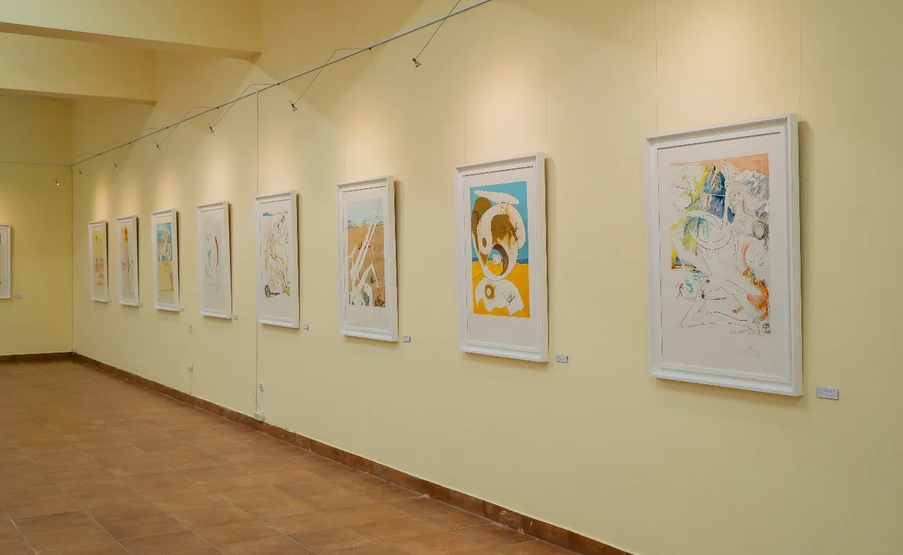 Luanda volta a acolher exposição “A Conquista do Cosmos” de Salvador Dalí