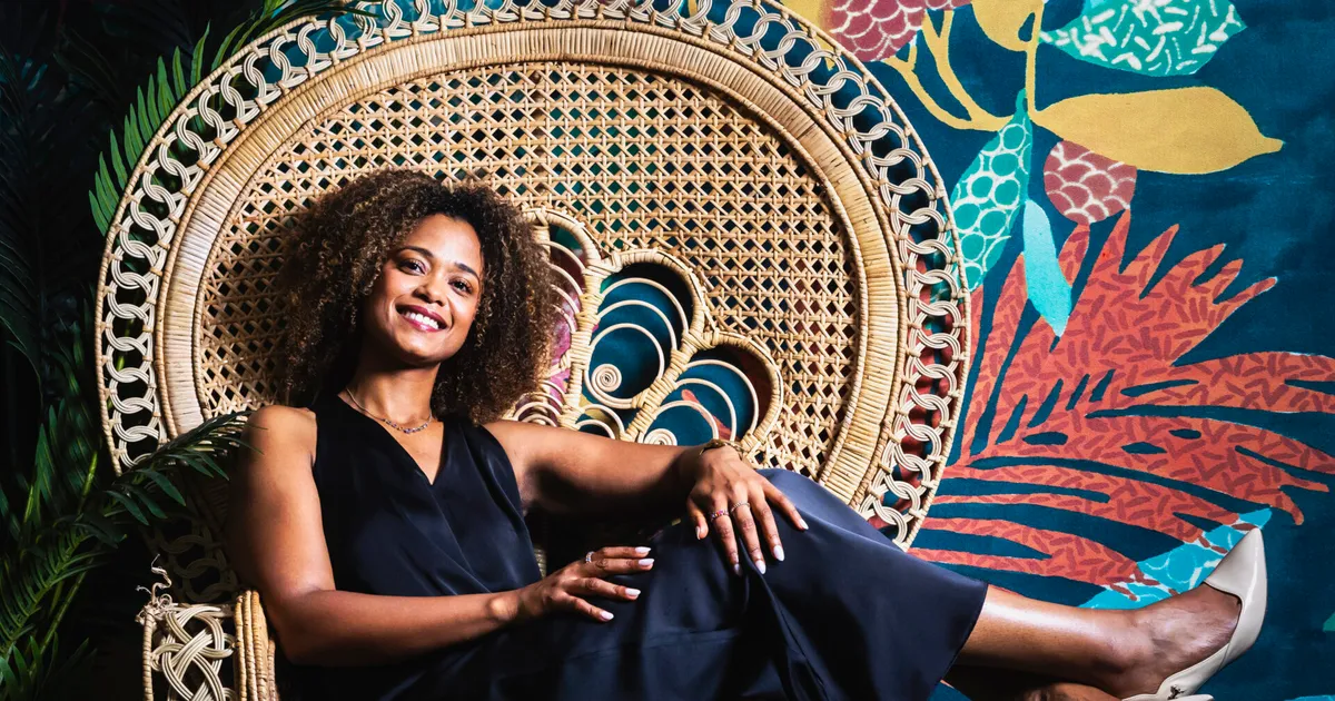 A arte de transformar rubis em jóias com alma africana