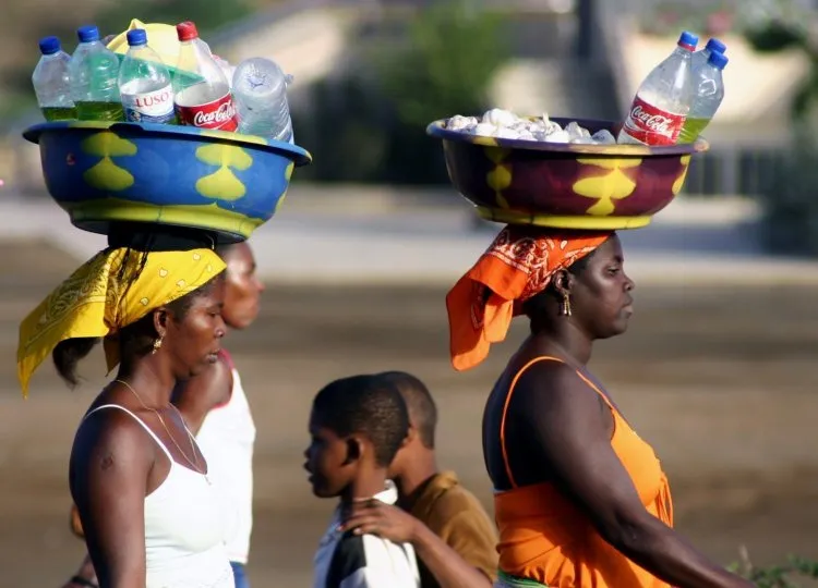 Mais de 85% da população cabo-verdiana realiza trabalho não remunerado em 2025 – INE