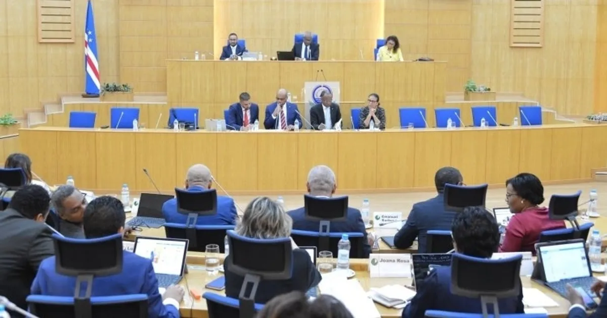 Cabo Verde aprova revisão da lei do banco central acordada com FMI