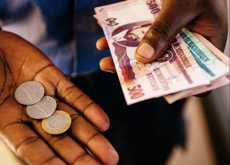 Moçambique troca esta semana mais 17,7 milhões de euros de dívida no sexto leilão do ano
