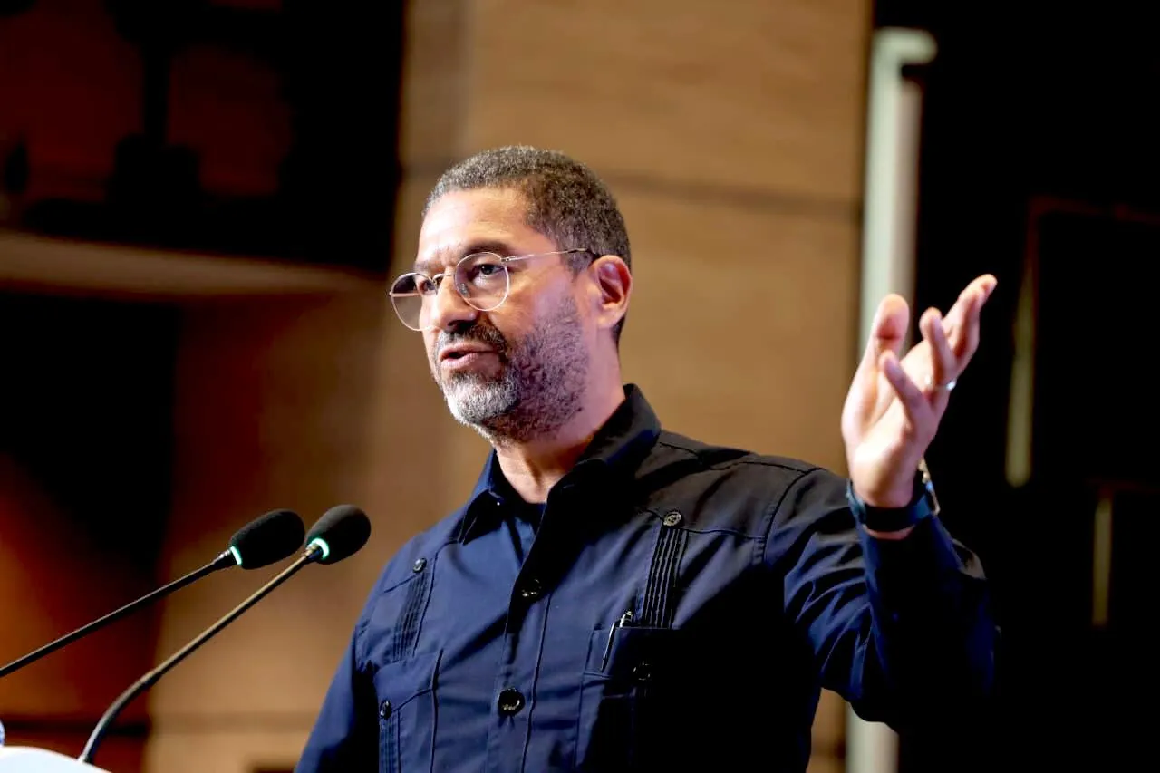 “Sustentabilidade do turismo em Angola depende de uma perspectiva de inclusão, que também é económica”, adverte Carlos Borges