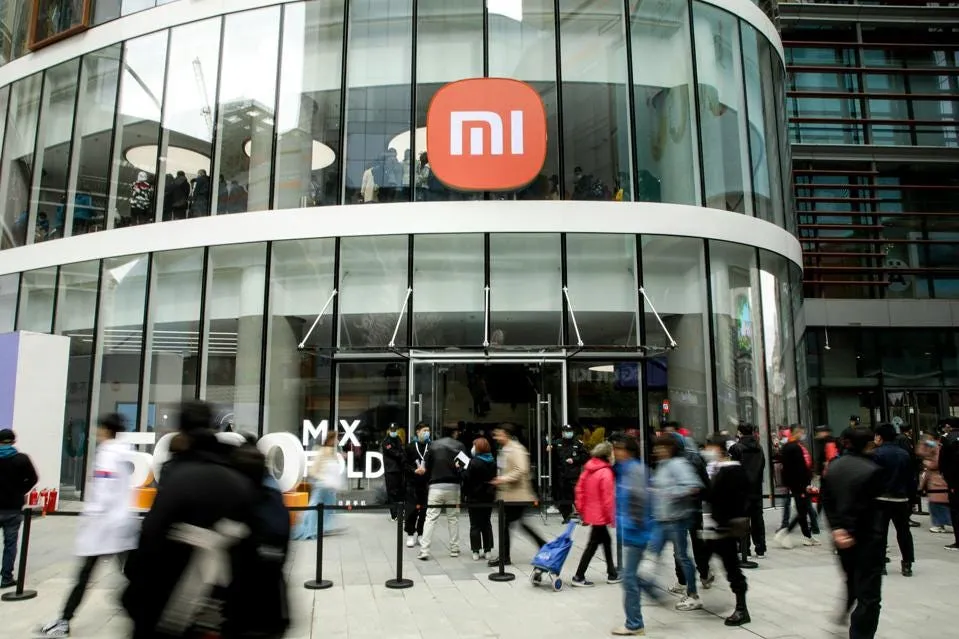 Volume de negócios da Xiaomi cresce 25% para 57.268 milhões de euros em 2025