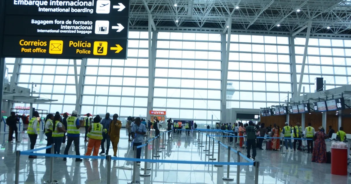 Anglobal conclui instalação e configuração de rede telefonia móvel no terminal de passageiros do novo aeroporto