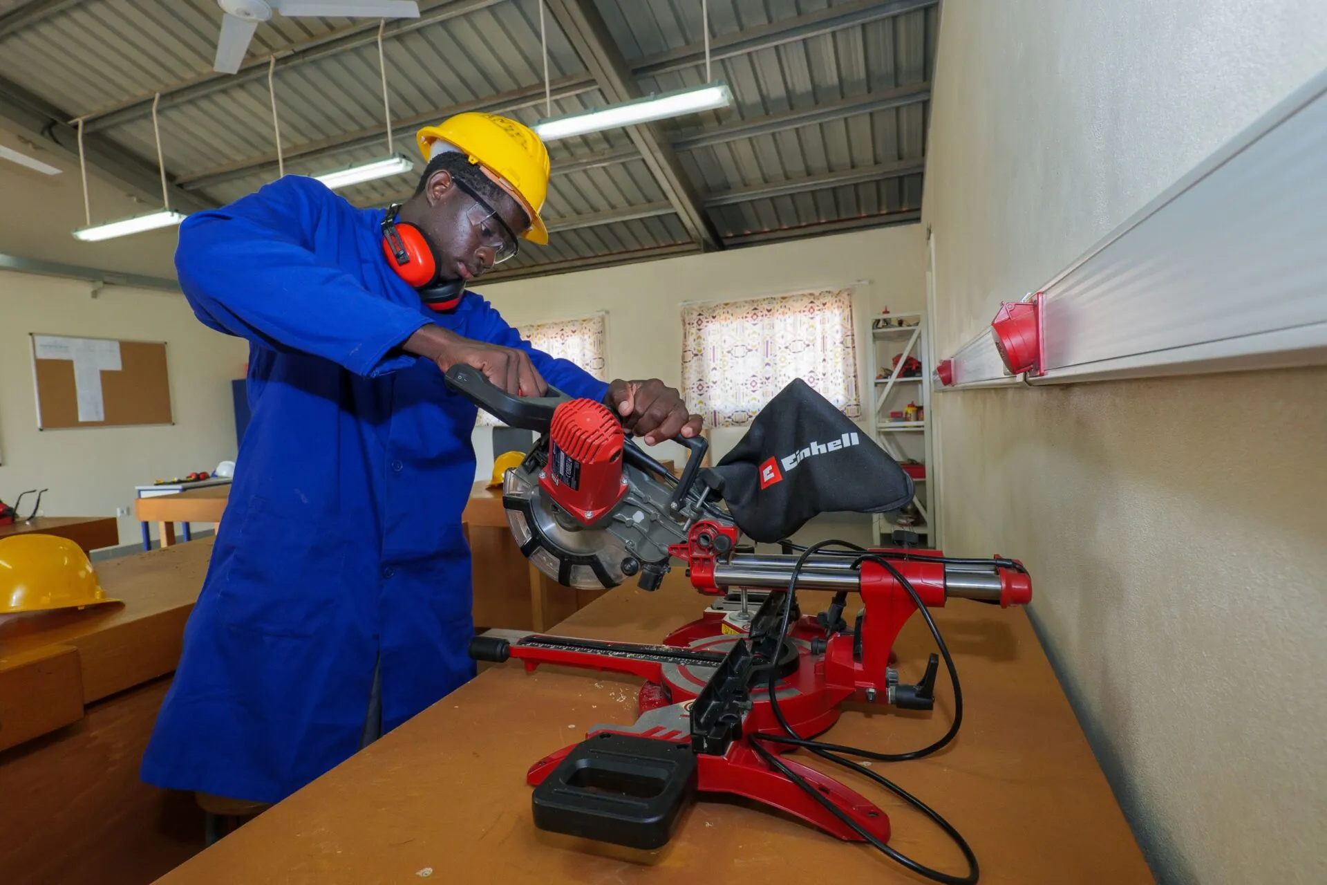 Da educação à empregabilidade: a juventude como base estrutural do crescimento em África