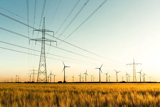 Lucros da electricidade de Moçambique caem 16% em 2025