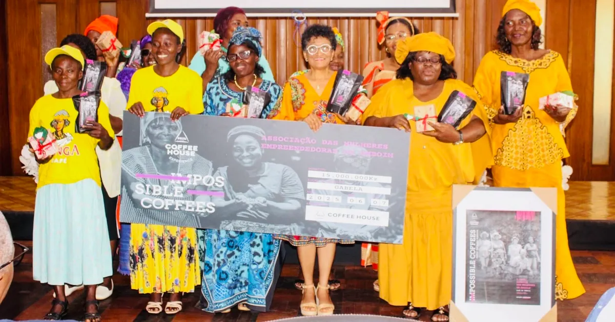 Angonabeiro reverte para AMEA mais de 15 milhões de kwanzas angariados com a venda do café coragem das mulheres de Angola