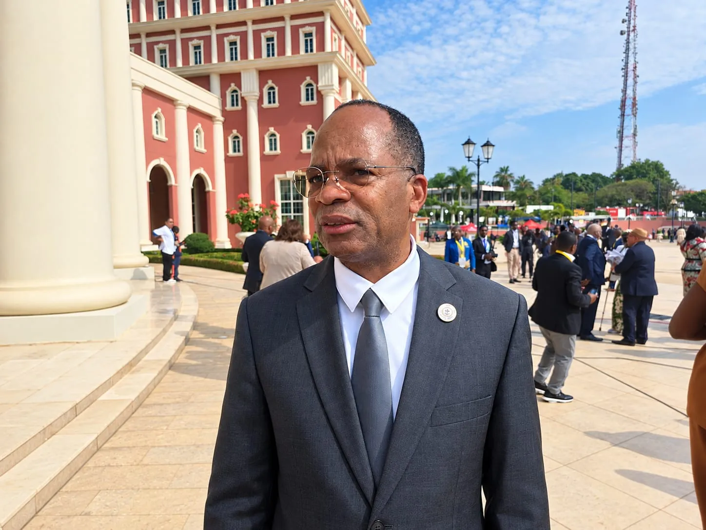 Provedoria de Justiça de Angola quer chegar a mais províncias e reforçar defesa dos cidadãos