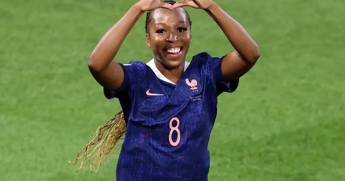 Grace Geyoro torna-se a jogadora mais cara da história
