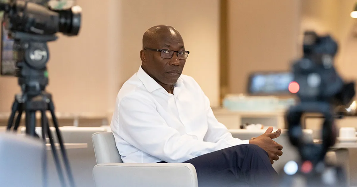 Domingos Simões Pereira continua detido em Bissau em meio a crescente tensão política