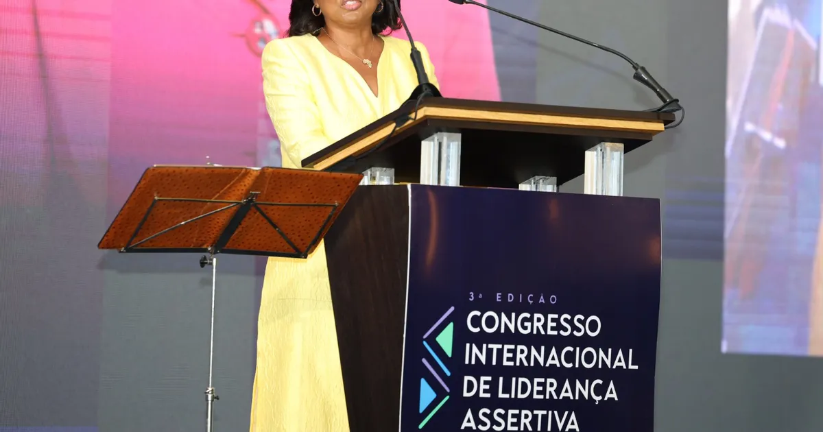 “Liderança feminina em Angola avança, mas enfrenta resistências estruturais”, considera primeira-dama da República