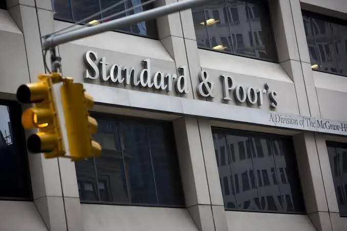 S&P corta previsão de crescimento de Moçambique para 0,7% em 2026