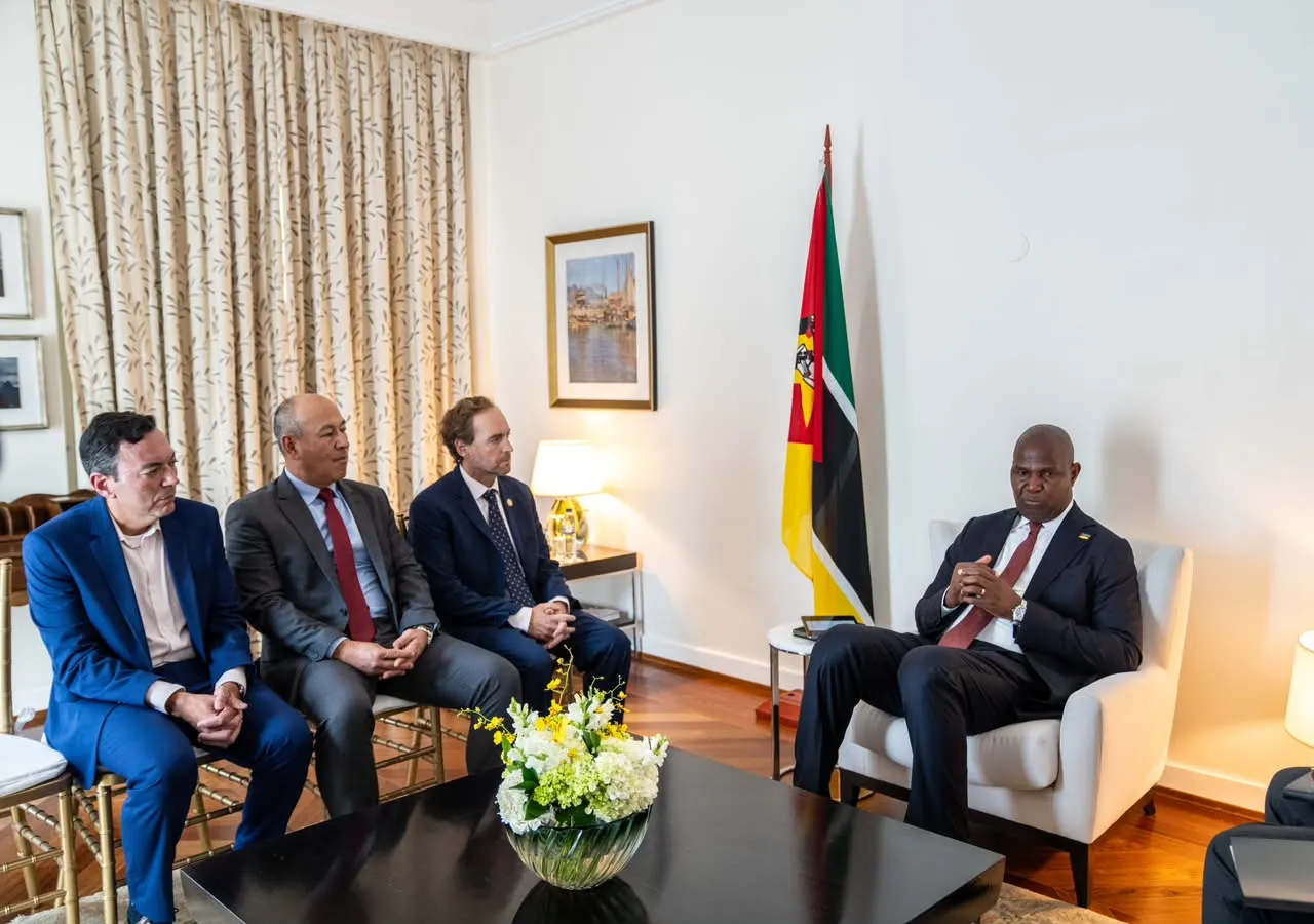Shell e IBP avaliam oportunidades de cooperação com Moçambique no sector energético