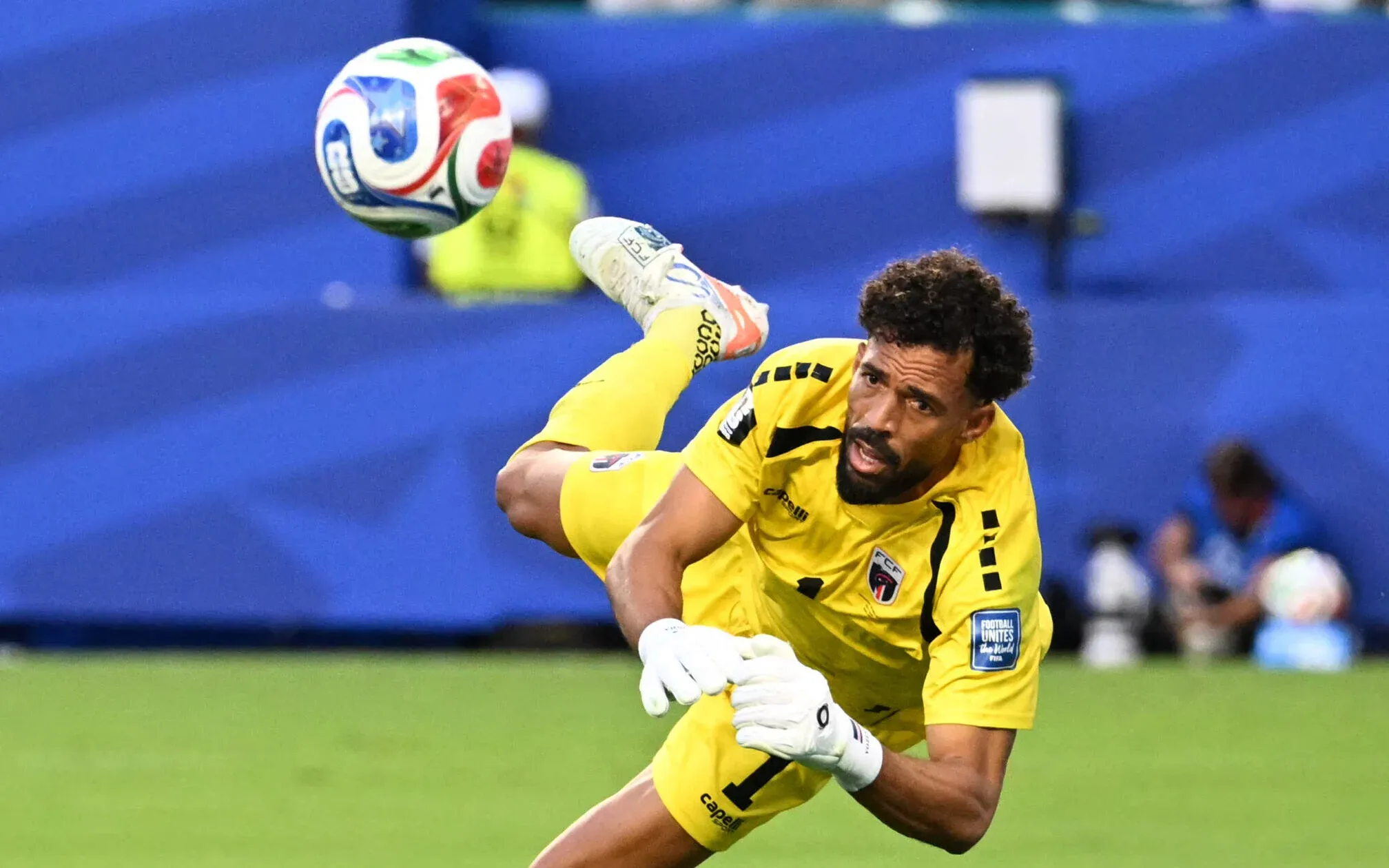 Vozinha faz história ao integrar o ‘onze’ ideal do Mundial 2026