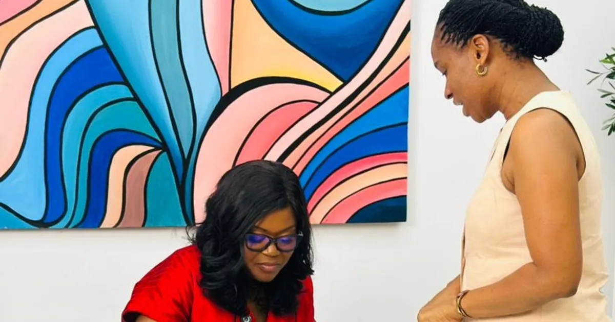 Maria Beny lança obra que convoca Angola à responsabilidade e liderança consciente