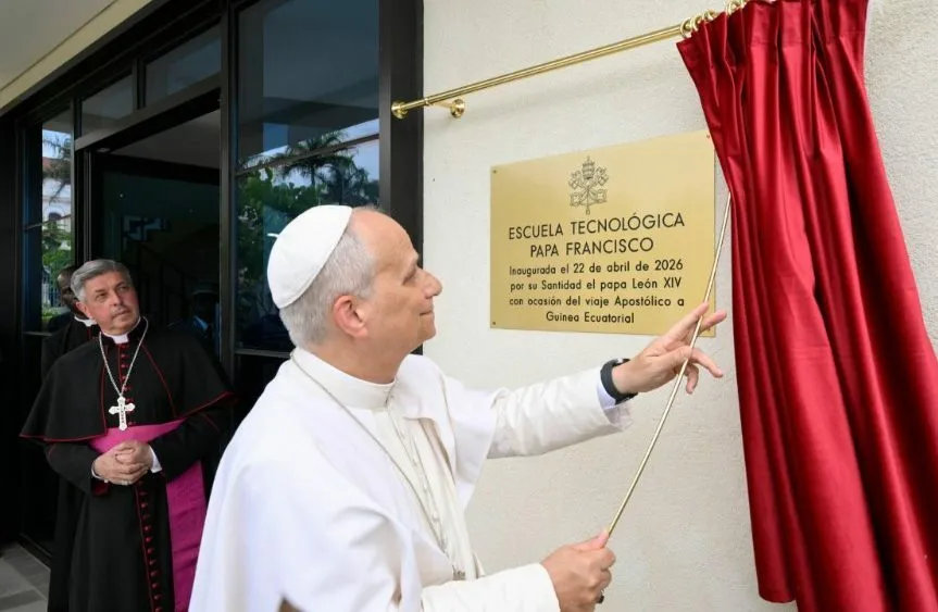 Leão XIV inaugura escola tecnológica na Guiné Equatorial
