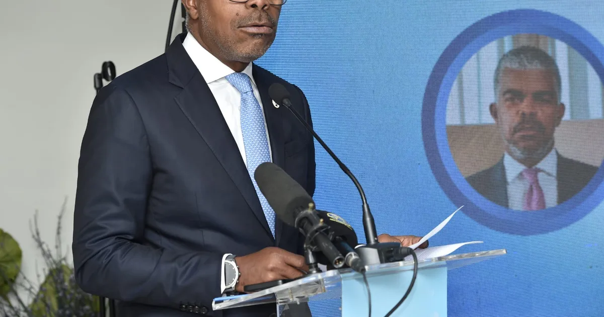Angola investe na formação para liderar a aviação em África