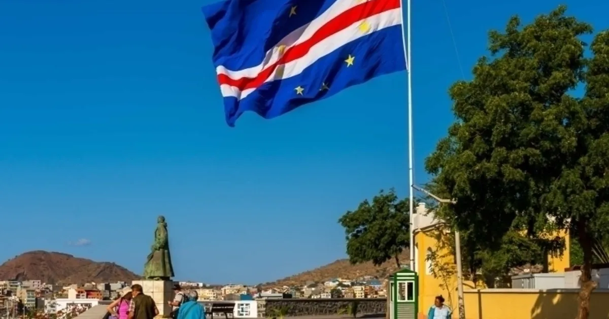 Emprego e remunerações crescem na indústria cabo-verdiana