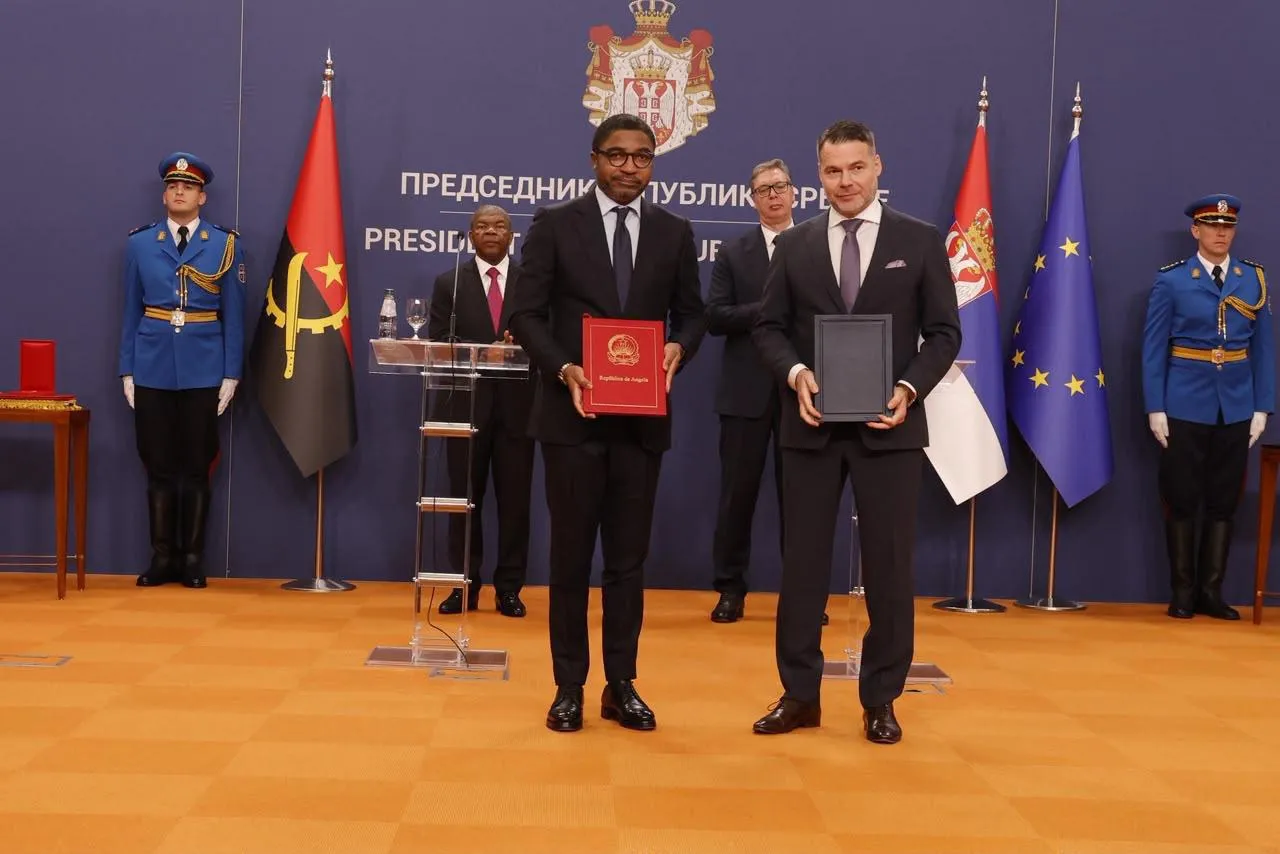 Angola e Sérvia firmam parceria para impulsionar investimento e relações empresariais