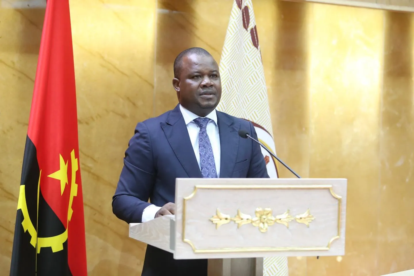 Vandalização de bens públicos causa perdas de quase 170 milhões de euros anualmente em Angola