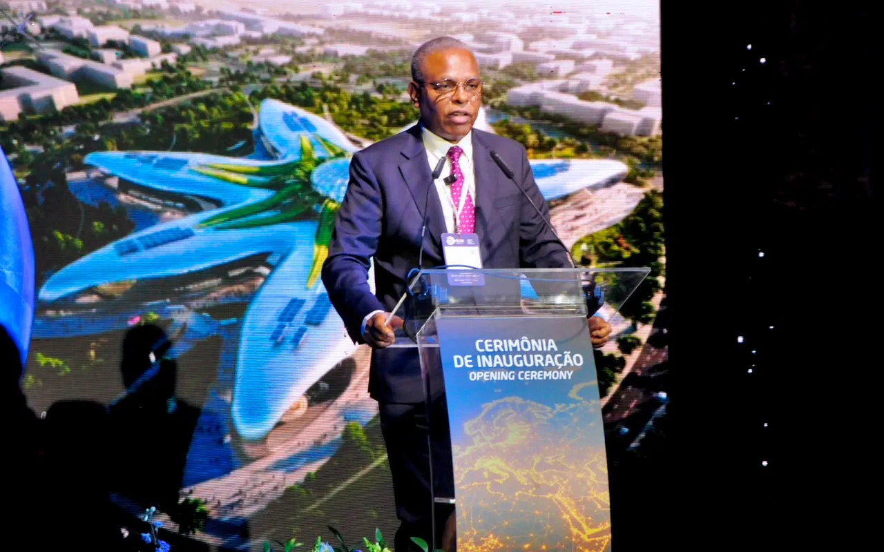 Governo angolano anuncia construção de centro de convenções e exposições