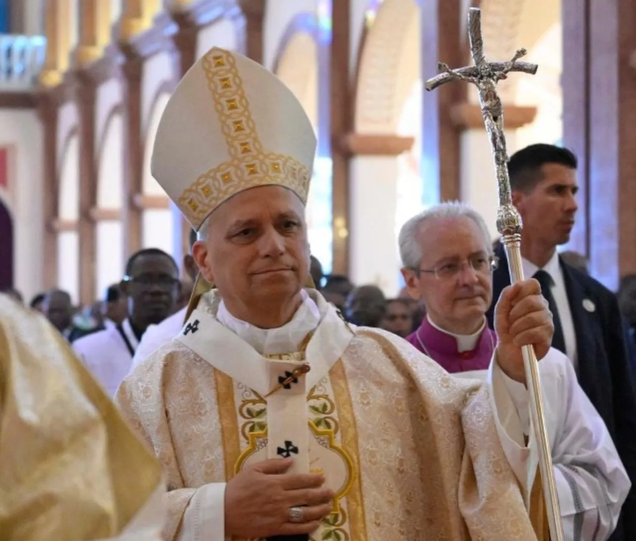 “Num mundo ferido pela prepotência, é necessário valorizar aqueles que acreditam na paz” – Leão XIV